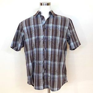 Men’s Short Sleeved Button Down Shirt